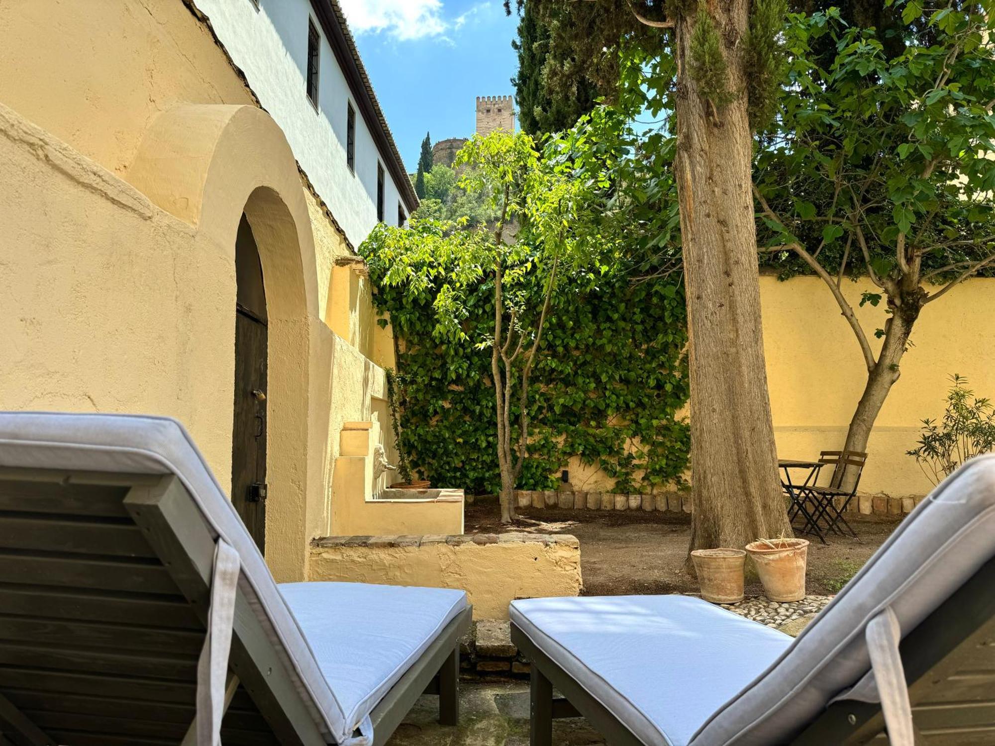 Ferienwohnung Casa Junto A La Alhambra Con Vistas Y Jardin Privado Granada Exterior foto